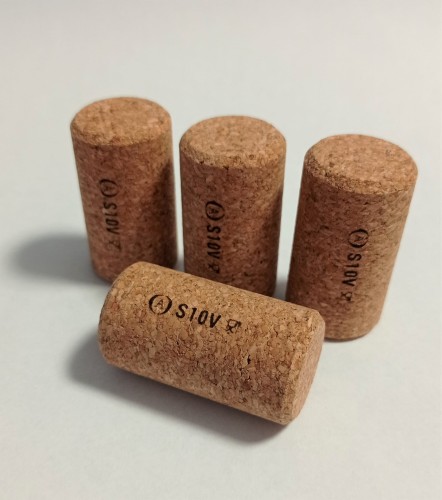 Korek AMORIM ENOPOL.jpg