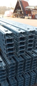 PALETA (100 szt.) Słupków sadowniczych przelotowych DEVÍN / 50x 30x 1,50x 2500 SH / S250GD+Z275 / ZN 